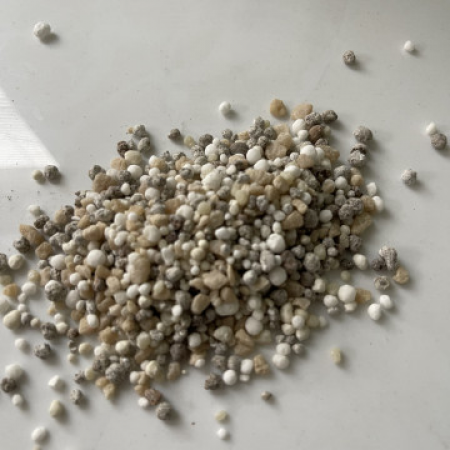 Тор за пролетно подхранване на растенията (30 грама)